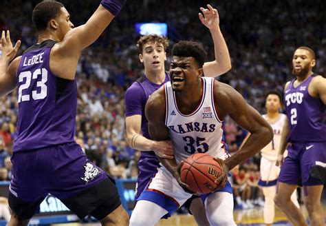 Kansas tournament. Oct 20, 2023 · Jordan Guskey, Topeka Capital-Journal. On April 4, 2022, head coach Bill Self led Kansas basketball to a NCAA tournament title with a 72-69 win against North Carolina in the championship game in ... 