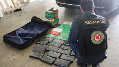Kapıkule Sınır Kapısı’nda diplomatik araçta uyuşturucu madde ele geçirildi