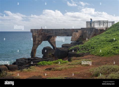 Kapaa dump. Fri Jul 18 03:41:39 EDT 2014. Path to Enlightenment. Ke Ala Hele Makalae, “the path that goes by the coast,” may be one of the most beautiful and expensive bike paths on the planet. At about $5M a mile, it is worth every bit of effort to explore the entire seven miles. When complete, the trail will traverse the southeastern shore of Kauai ... 
