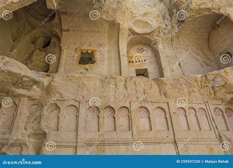 Karanlik Halı ve Koltuk Yıkama