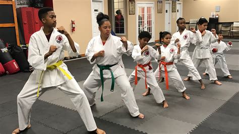 Karate class near me. Find karate clubs and classes for kids near you. 4 Things Your Child Learns in Karate. From goal setting to leadership skills, your child can learn a lot more from karate lessons than just how to hit and kick. Read More. How to Choose the Right Martial Art for Your Child. 