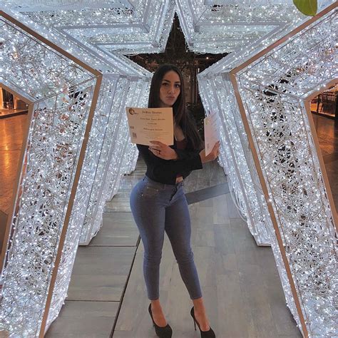 🍑 Karen Azuara  Onlyfans Leaked XxX