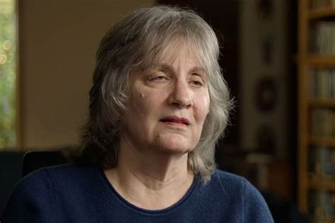 Karen sparks epley. His first known survivor is Karen Sparks-Epley, who was beaten and sexually assaulted by him in her bedroom in 1974 while she was a student at the University of Washington, per ET Online. She was … 