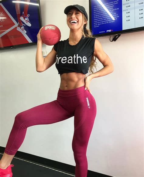 Karina elle nude. Things To Know About Karina elle nude. 
