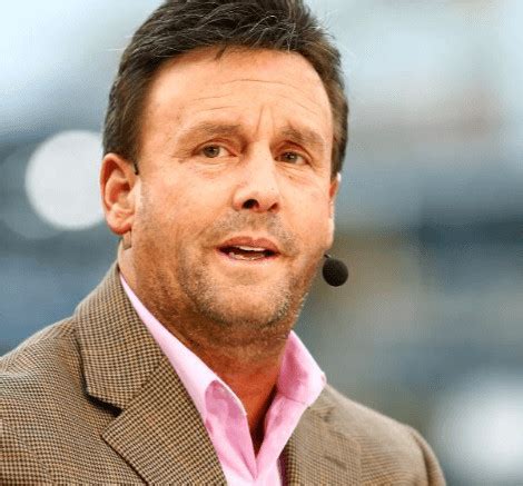 Karl Ravech’s Net Worth. He earns his wealth from his work as a television personality working as the main Baseball Tonight host for ESPN News. Therefore, Karl’s estimated net worth is around $21 million to $32 million as of 2023.. 