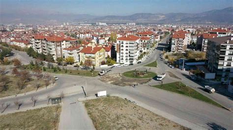 Karmaşaya neden olan kavşak yeniden düzenleniyor. 