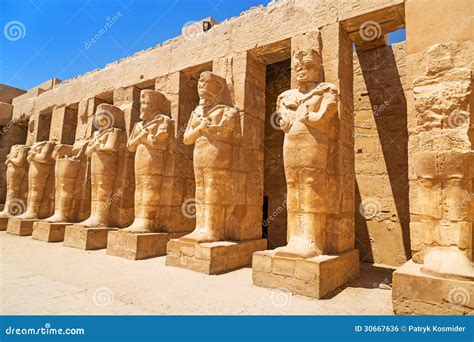 Karnak Foto e immagini stock - Getty Images