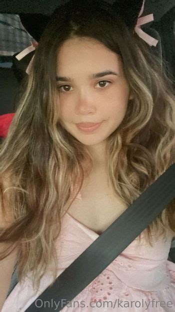 Karolyfree Leaks XxX 21 Photos