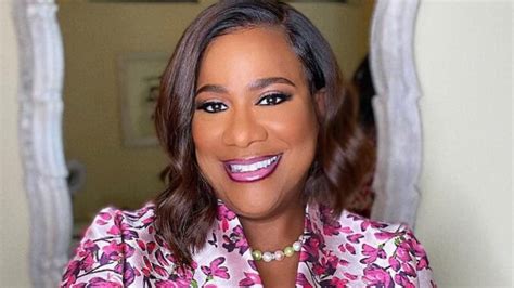 By Kevin Eck on Sep. 6, 2022 - 2:14 PM. Atlanta ABC affiliate WSB has solidified its anchor lineup after veteran Karyn Greer officially joined the station. Greer, who replaces the late Jovita .... 