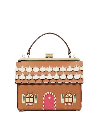 Kate spade gingerbread purse. How did Kate Middleton meet Prince William? Read the story of how Kate snagged the world's most eligible prince. Advertisement When Prince Charles married Lady Diana in 1981, it co... 