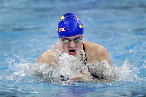 Kate Steward led the way, dipping under 2:00 for the first time this season. Steward is primarily a breaststroker, and her breast split of 33.72 led the field, and helped fuel her 4th-place ....