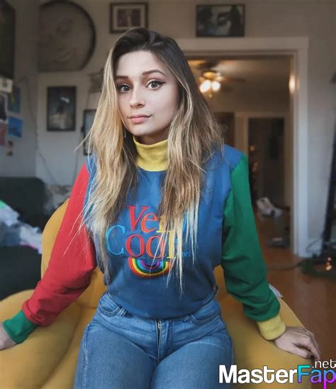 Watch her live:twitch.tv/katerinoIn this video, Katerino talks about OnlyFans, Sandbagging in Super Smash Bros, Youtube, hot girls on Twitch, Axe Body Spray,.... 