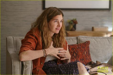 Kathryn Hahn takes on relatable role in Hulu’s ‘Tiny Beautiful Things’