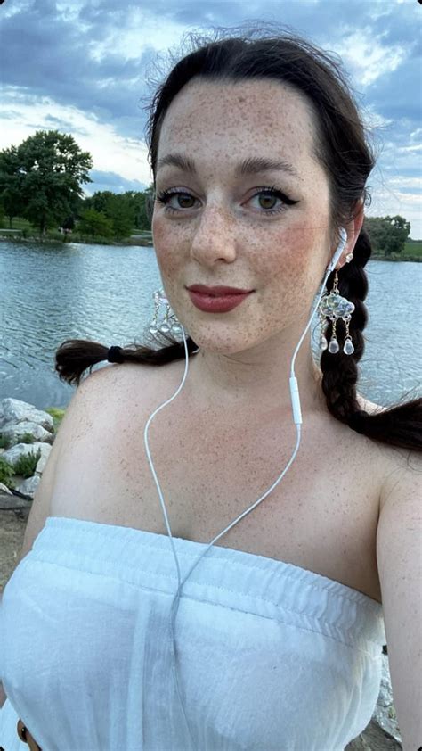 Katie Bogen Leaks +18 😈 115 Videos