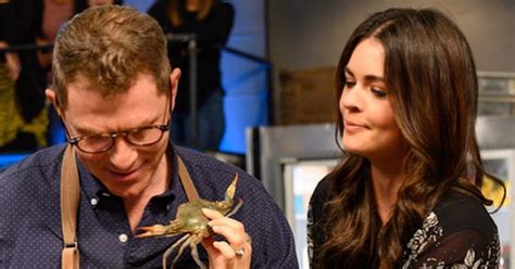 Katie renda bobby flay. Food Network's Giada De Laurentiis brings in pal Meredith Vieira to try to beat Bobby Flay in 25 ingredients or less. Chefs Marcos Campos and Nicholas Poulmetis try not to slip up on the star ingredient for a shot at taking down the king. 