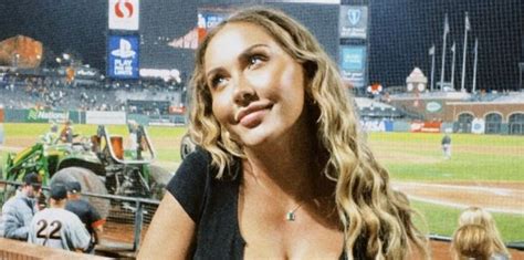 Katie williams only fans leak. Read “Instagram Model Katie Williams Unzips Shirt To Expose Her Bra at The Marlins-Diamondbacks Game (PICS) ” and other Arizona Diamondbacks, Miami Marlins, MLB articles from Total Pro Sports. 