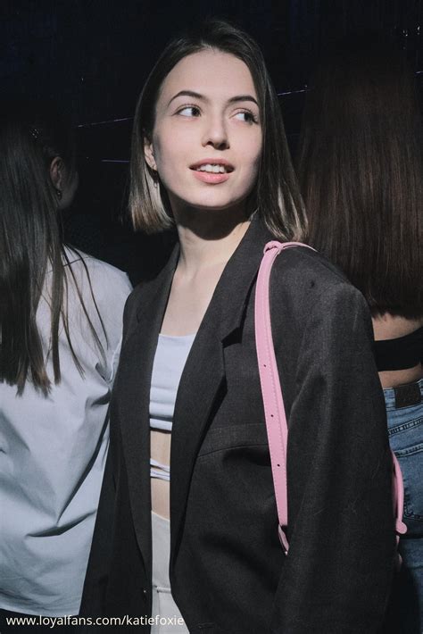 🔥 Katiefoxie Leaks [PPV]