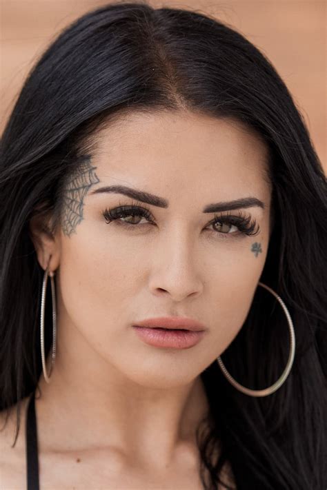 Oct 5, 2018 · Katrina Jade doesn't really have any limits. This tattoo'd beauty does it all, including two at once. She talks about how she set it up and made it go down o... 
