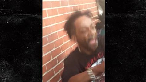 Katt williams fight. Katt Williams had a crazy night in Philly ... bum rushing the stage at a rap show, punching a guy and ultimately coming up on the losing end. ... and then a few days later he got into a fight on ... 