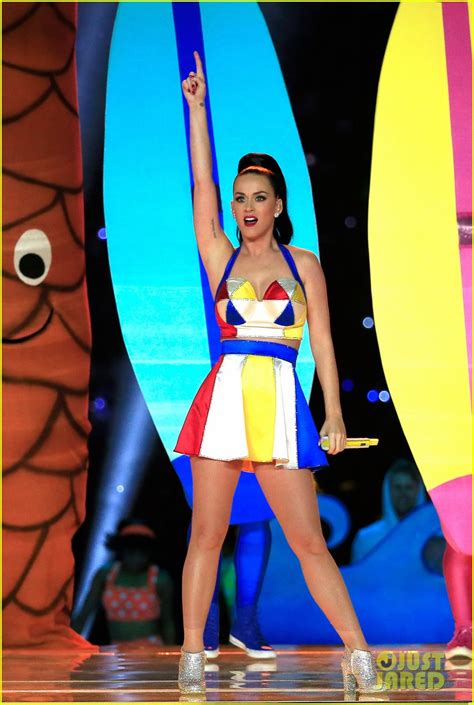 Katy perry super bowl. Feb 2, 2015 · Move over Malcolm Butler, there's a new unlikely hero of the Super Bowl. Meet Left Shark. He danced alongside Katy Perry during the halftime show and won eve... 