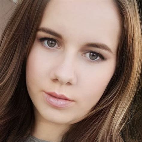 Katya Mart&iacute;n - IMDb
