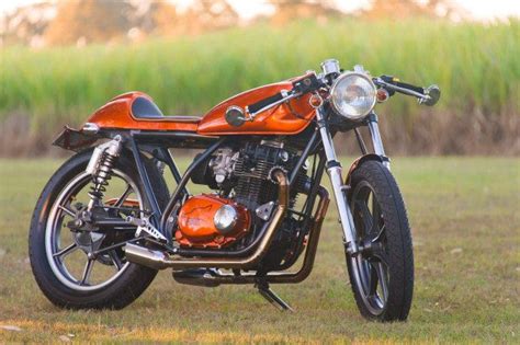 Kawasaki KZ440 Cafe Racer της Slyfox Customs - bikebrewers.com