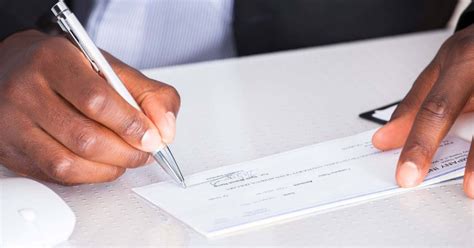 Kaybolan çek bulunursa . 