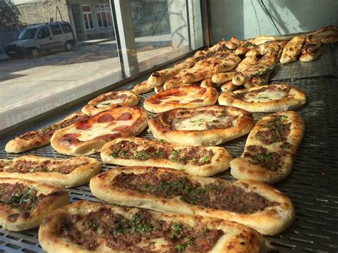 Kaynarca Pide ve Lahmacun.