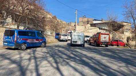 Kayseri''de yangın çıkan evde bir kişi ölü bulundu