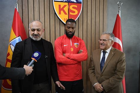 Kayserispor'a transfer müjdesi: Başkan 3 isim verdi- Son Dakika Spor Haberleri
