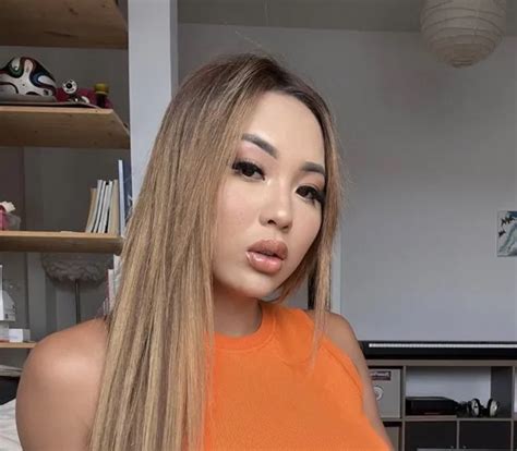 kazumisworld, also known under the username @kazumisworld is a verified OnlyFans creator located in an unknown location, but most probably in the United States. kazumisworld is most probably working as a full-time OnlyFans creator with an estimated earnings somewhere between $122.0k — $203.3k per month. Bear in mind this is only our estimate.
