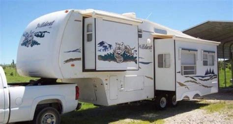 Kbb for campers. Most Researched Park Models. 2008 Wildwood by Forest River M-402-2B. 2012 Fairmont Homes M-100136. 2004 Franklin M-446GT/SS Triple Power Slide. 2019 Canterbury/DNA Ent M-1238-AK. 2017 Woodland Park M-260L Liberty. 