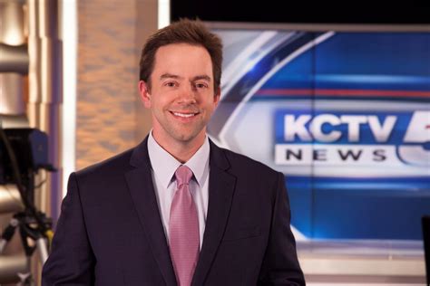 Height. 5 feet 8 inches. Spouse. Lori. Salary. $40,000 – $ 110,500. Net Worth. $1 Million – $5 Million. Gary Amble is an American Meteorologist working with KCTV5 News where he served the station as a Meteorologist from June 1994 to Dec 2022.. 