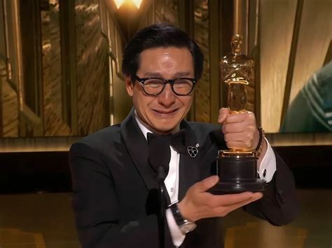 Ke Huy Quan wins supporting actor as Oscars get underway