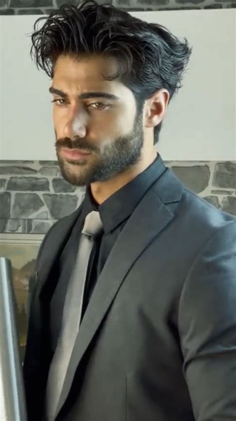 Keaau middle eastern single men