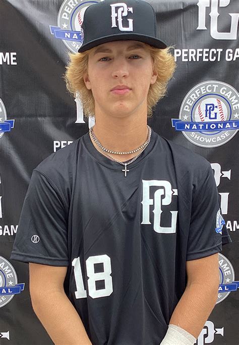 Keaton Neal | SS/RHP | 2026 | KS Both swings from tonight. Hitting to all fields & driving the baseball. Multiple high level plays at SS with a 90+ arm across the diamond. Closed out …