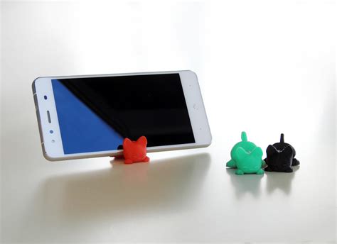 Keichain / Smartphone Stand Cat @ Pinshape