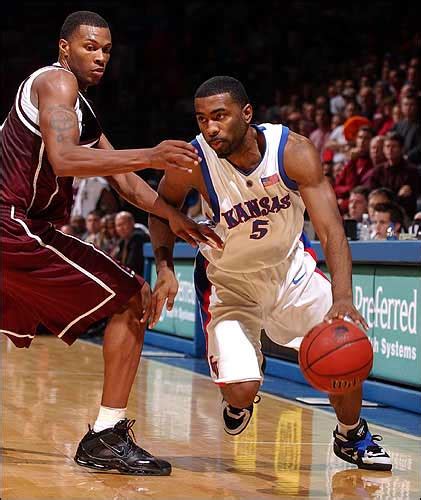 Former Kansas men’s basketball guard Keith Langford, the Jayhawks’ No. 8-leading scorer of all time, has announced his impending retirement from pro basketball at the age of 39.. 