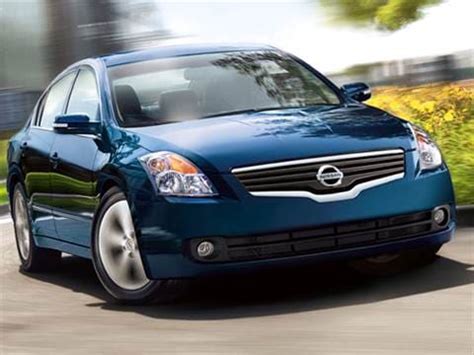 See the Blue Book Fair Repair Price Range for 2005 Nissan Altima common auto repairs near you. We use 90+ years of pricing know-how to show you what you should expect to pay for auto repairs.. 