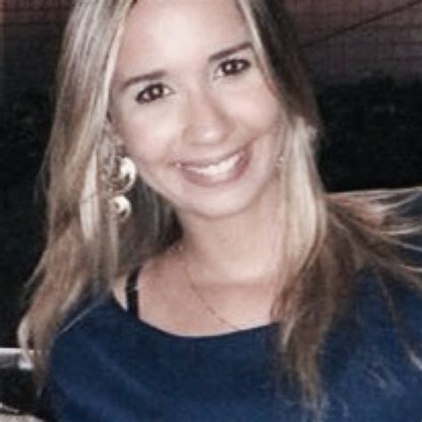 Kelly Mia Linkedin Recife
