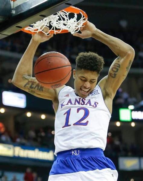 Kelly oubre kansas. Sep 19, 2023 · Former University of Kansas small forward. Kelly Oubre. Jr. is expected to sign a one-year veteran minimum contract with the NBA’s Philadelphia 76ers, ESPN.com reported on Monday. Oubre, a 6-foot-7, 205-pound, 27-year-old New Orleans native, will join reigning league MVP Joel Embiid, another former Jayhawk, with the Sixers. 