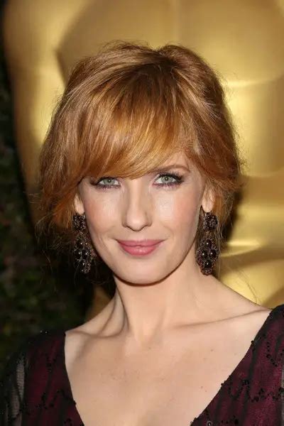 Kelly reilly bra size. Kelly Ripa has acted in many films and TV series. Kelly Ripa’s height is around 5 feet 3 inches around 160 centimeters. Her weight is 50 kilograms around 110 pounds. Her body measurement is 33-24-33 inches. Kelly Ripa’s bra size 34B. Her shoe size is 7 (US). Her dress is size 2 (US). Her hair color is blonde. Her eye color is blue. 