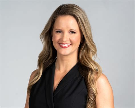 Kelsey Riggs ESPN/Career. She is currently working at ESPN as an anchor and reporter. Furthermore, she also serves as a reporter for ACC football games and an anchor in the studio. Therefore, she has covered a multitude of events including Super Bowl 50 and Super Bowl LIII, and the 2017 Final Four.. 
