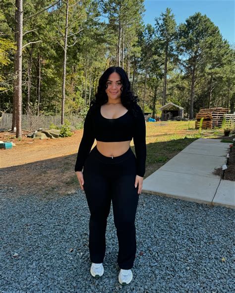 Kellymariev Leaks PORN 🍑 140 Photos