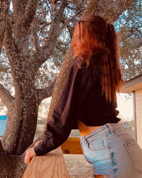 Kellyty Onlyfans Leak