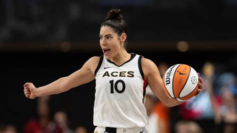 Kelsey Plum scores 40 point to help Aces roll to 113-89 win over Lynx
