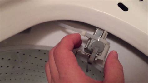 DIY how to bypass the switch on a lid of a Kenmore series 90 do it yourself take about 5 minutes and you will have your working just fine and releasing all t.... 