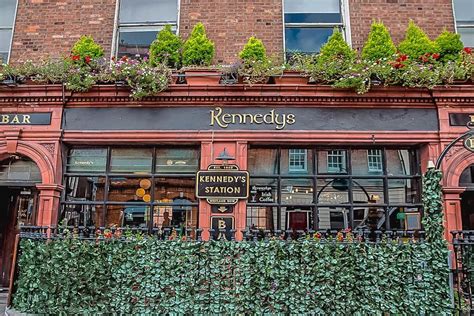 Kennedys Irish Pub.
