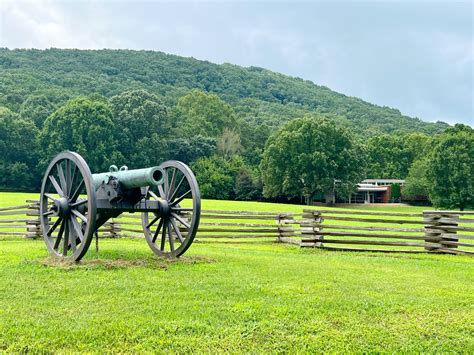 Kennesaw mountain battlefield. Jul 24, 2023 · Map of Parking Locations at Kennesaw Mountain National Battlefield Park. NPS Photo. FEE IS REQUIRED IN ALL LOTS Mountain Road Parking Lot Open 8:30 am - 7:30 pm (Daylight Saving),8:30 am - 5:00 pm (Standard Time) Located at top of 900 Kennesaw Mountain Dr. GPS Coordinates: 33.978042, -84.577639 26 Parking Spaces, 1 disability 