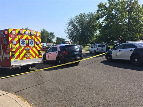 Kennewick news. KENNEWICK, Wash.- UPDATE 3:54 p.m. According to a media release sent by the Kennewick Police Department, the three individuals found dead inside a Kennewick home are being investigated as a homicide. 